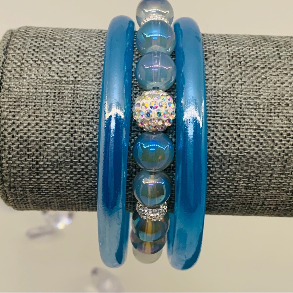 Glass Bracelet Set - Picture 3 of 3